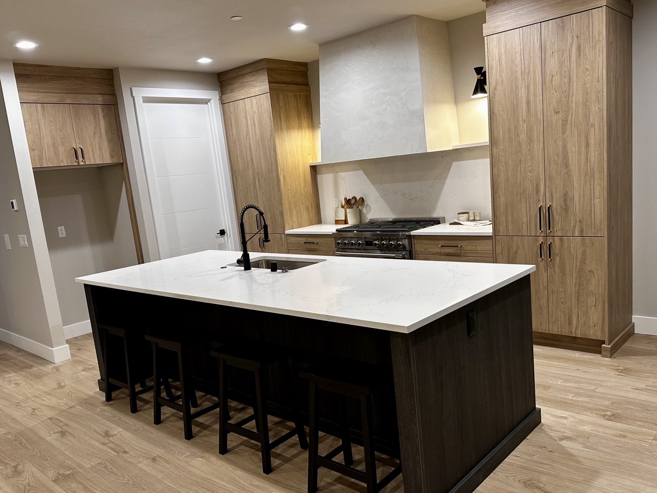 Modern Kitchen Elite Home 2