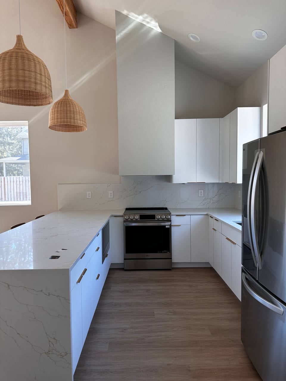 BTN Homes Coastal Kitchen 4